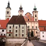 Wohlfühl-Apartment Steyr Mitte Apartamento