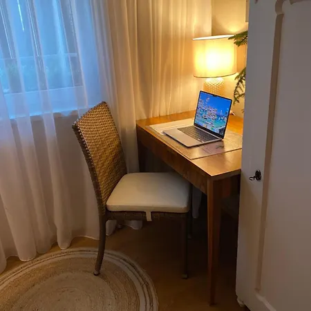 Steyr Mitte Strand Cottage 1 Schlafzimmer Und 1 Schlafkabinett Parken Im Garten * Steyr