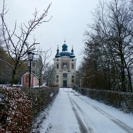 Apartament Mitte, Ruhig, 2 Schlafzi, Carport, Wlan