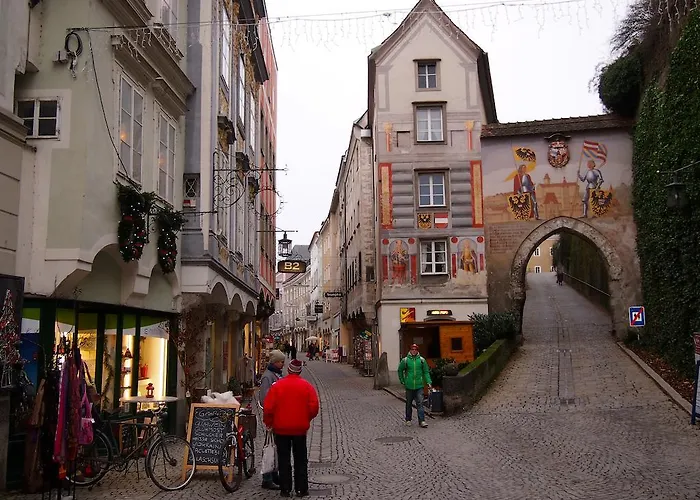 Lägenhet Steyr Zentrales Garten Apartment 2 Schlafzi Mit Carport Ruhig Und Schnelles Internet *