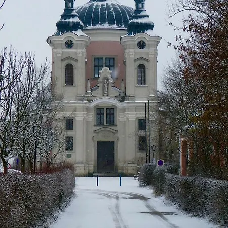 Mitte, Ruhig, 2 Schlafzi, Carport, Wlan * Steyr